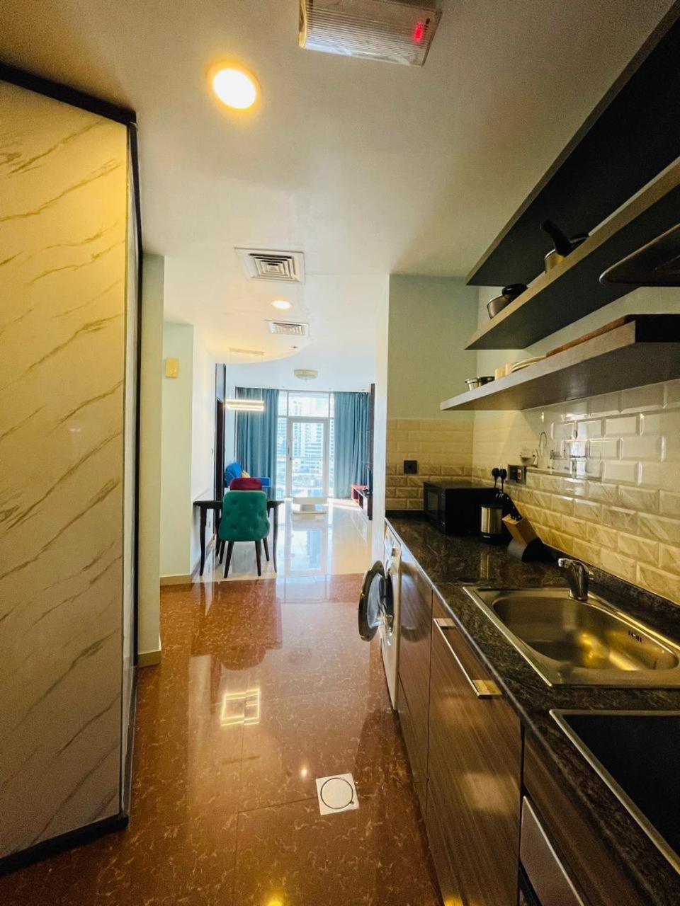 One-Bedroom Apartment with Marina View,1667429759:JPEG